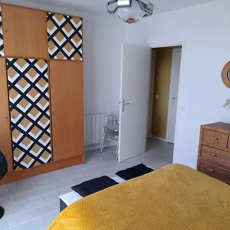 T2 A 300m Du Marche - Balcon, Cuisine Equipee, Confort, Ideal Vacances. - Fr-1-494-183 Apartment